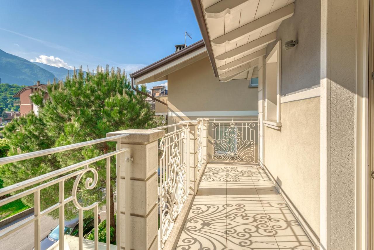 Villa Liberty Boario Terme Eksteriør billede